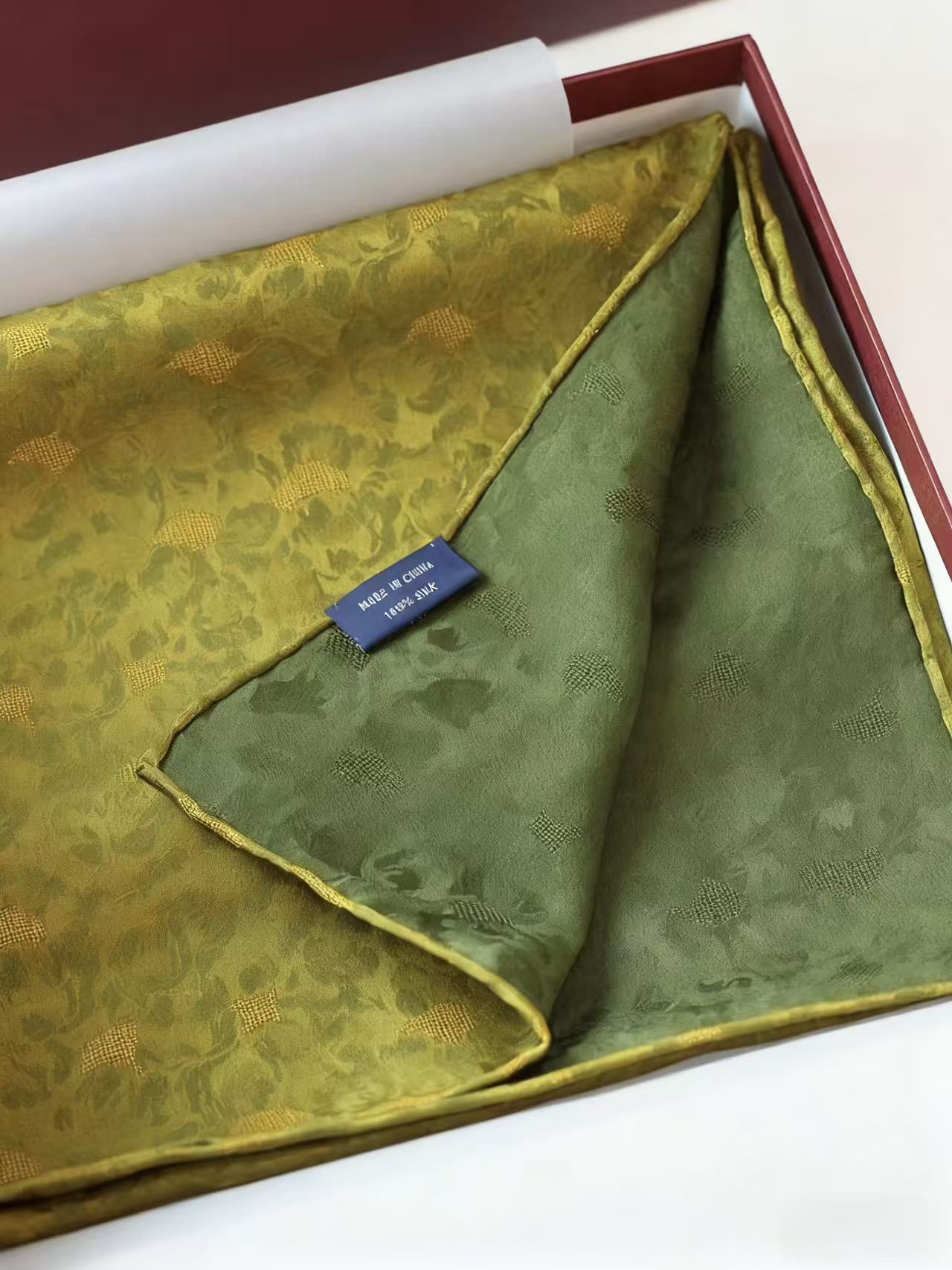 Chinese Intangible Cultural Heritage Hualuo Scarves - Handcrafted Premium Gift Box Set, Exquisite Weaving Technique, Perfect for Gifting to Loved Ones & Family for Daily Wear, Office & Formal Occasions