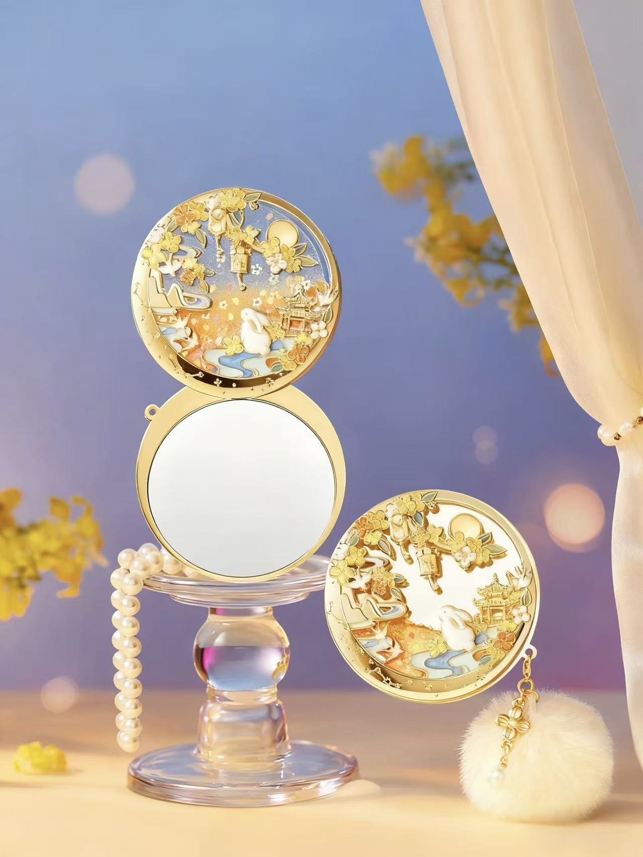 Limited Beijing Moon Osmanthus Rabbit quicksand mirror—ideal for gifting on birthdays or Mid-Autumn. Luminous effect enhances usability, while cultural elements stand out.